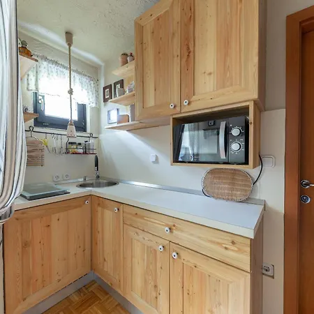 Apartma Brlog Petra, Apartman *