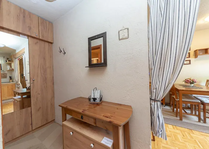 Apartma Brlog Petra,